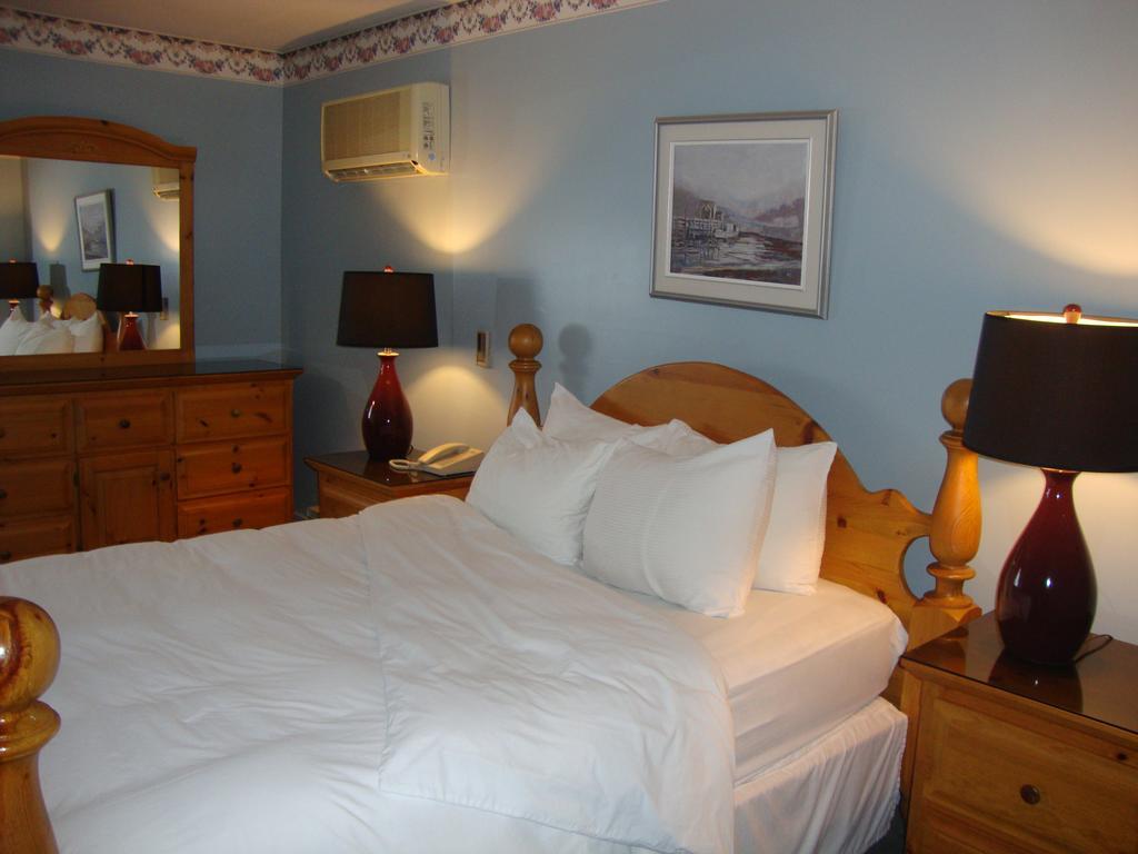 Annapolis Royal Inn & Suites Exterior photo