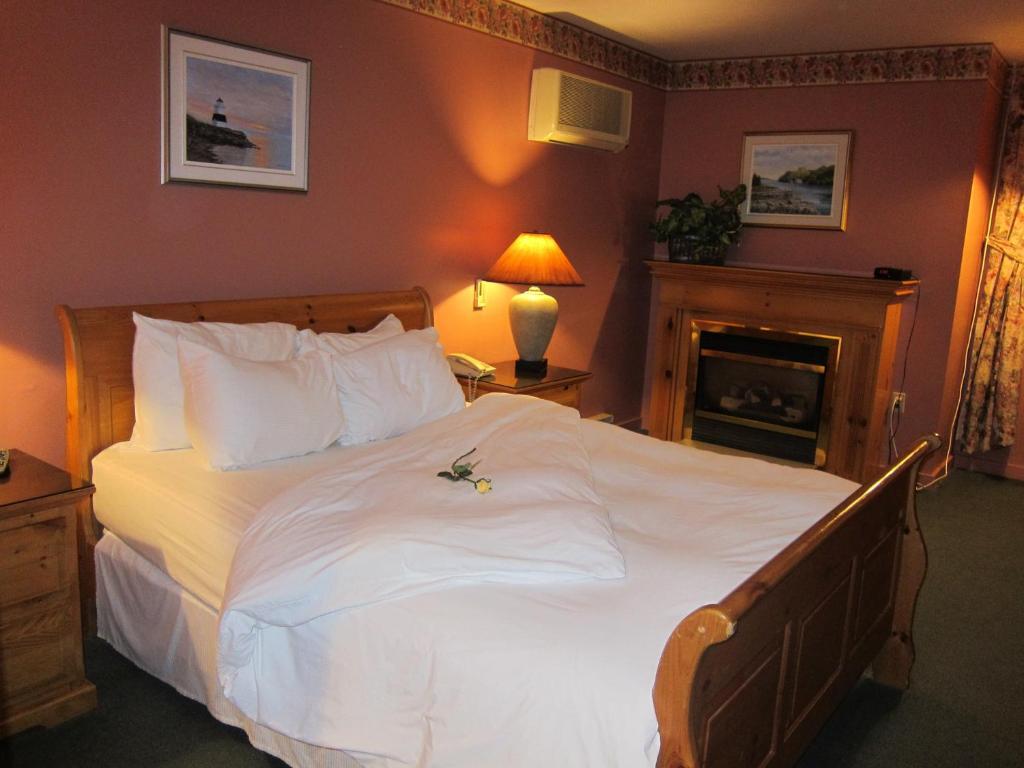 Annapolis Royal Inn & Suites Exterior photo